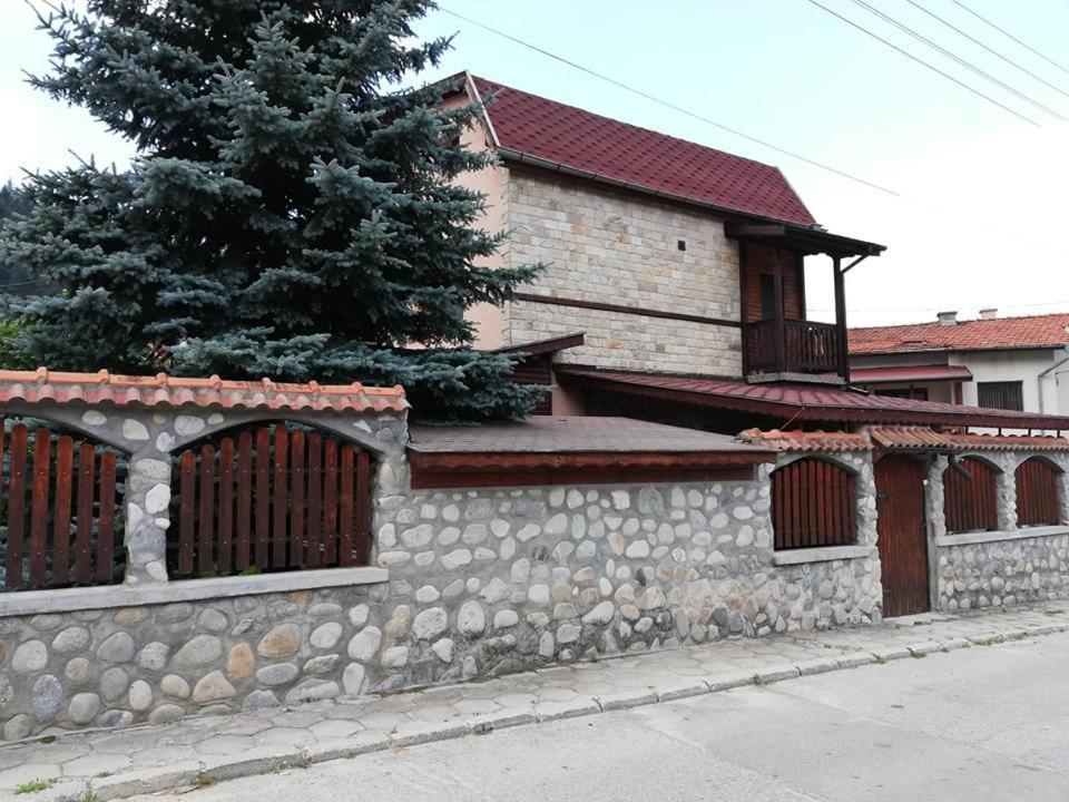 Guest House Diva Reka Бели-Искыр Экстерьер фото